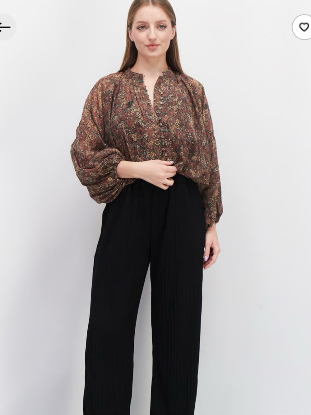 Kourt Floral Puff-Sleeve Blouse in Multi-Color